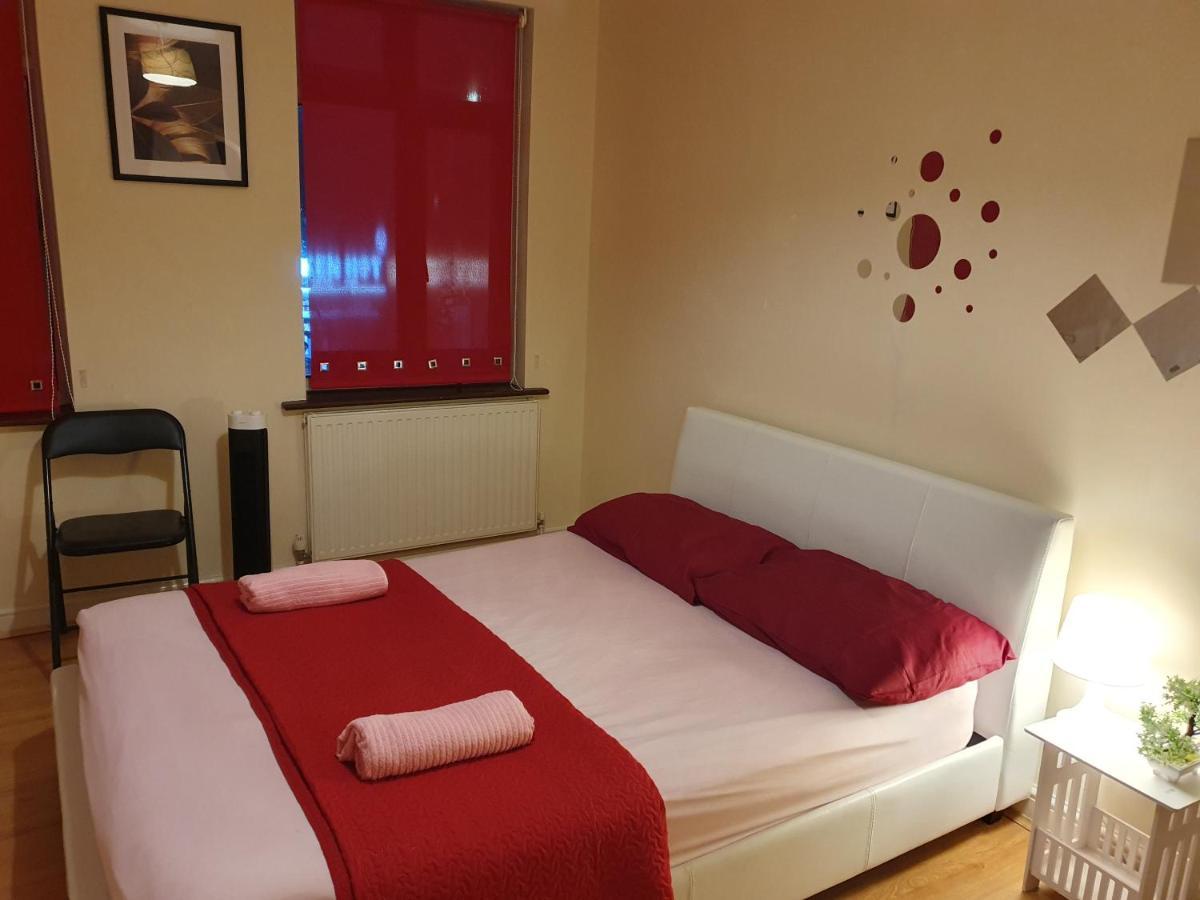 Amh Hotel - Greenford Station Northolt  외부 사진