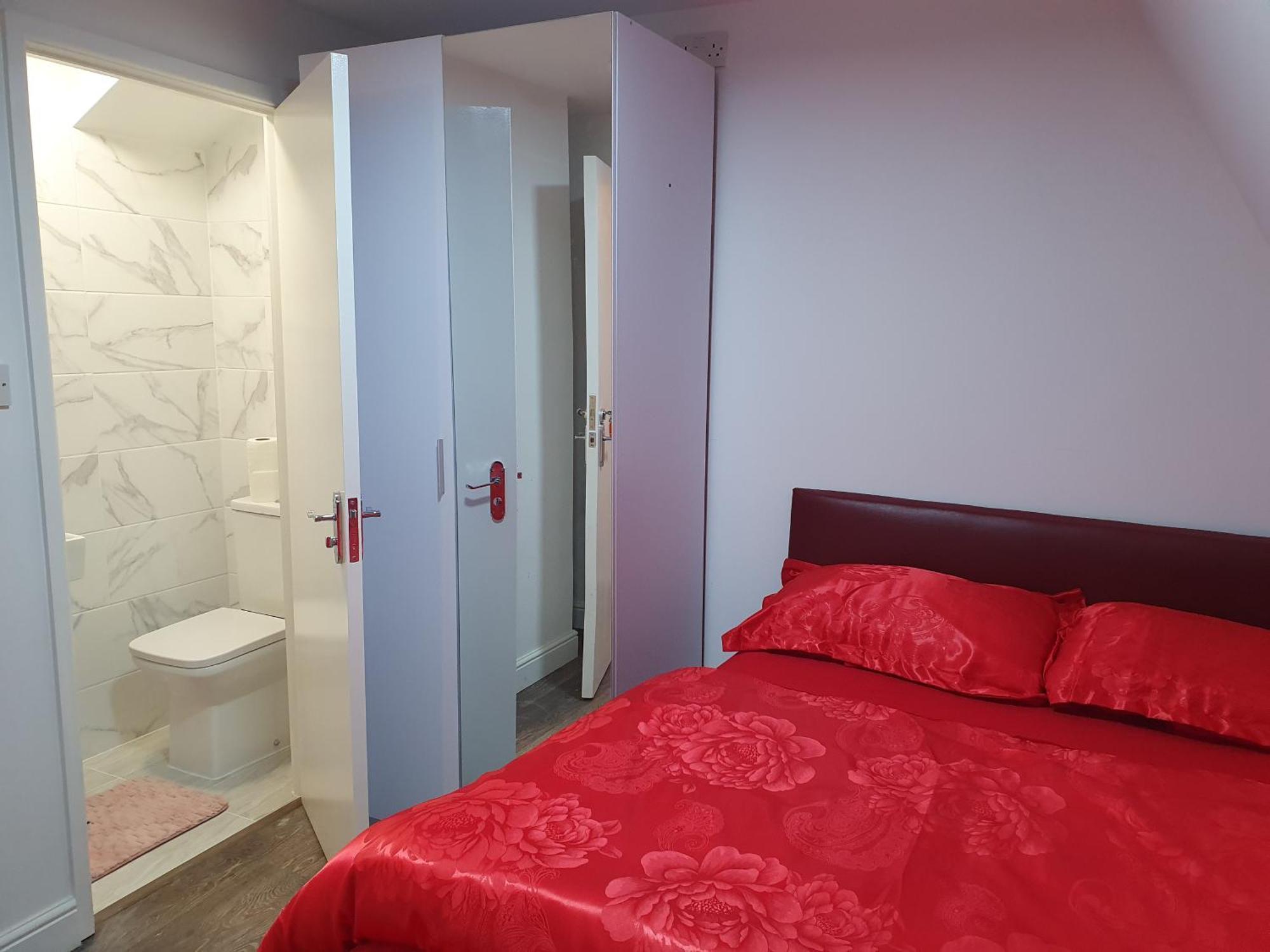 Amh Hotel - Greenford Station Northolt  외부 사진